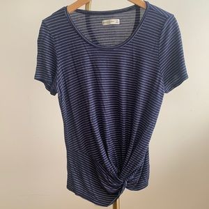 Abercrombie & Fitch Blue and White Stripe Twisted Knot Tee Small